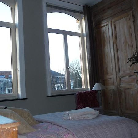 La-Lilloise Bed & Breakfast Лил Стая снимка